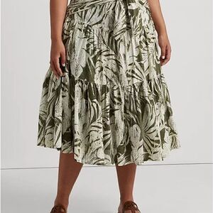 LAUREN Ralph Lauren Black Label Palm Leaf Print Cotton Viole Skirt. Size 18.